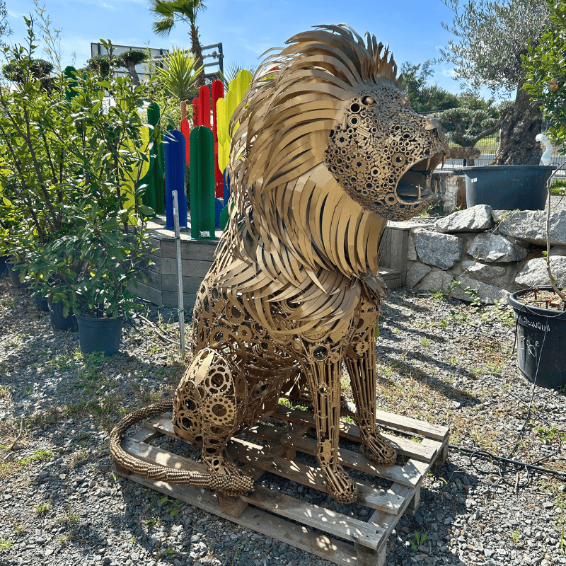 Sculpture de Lion en métal
