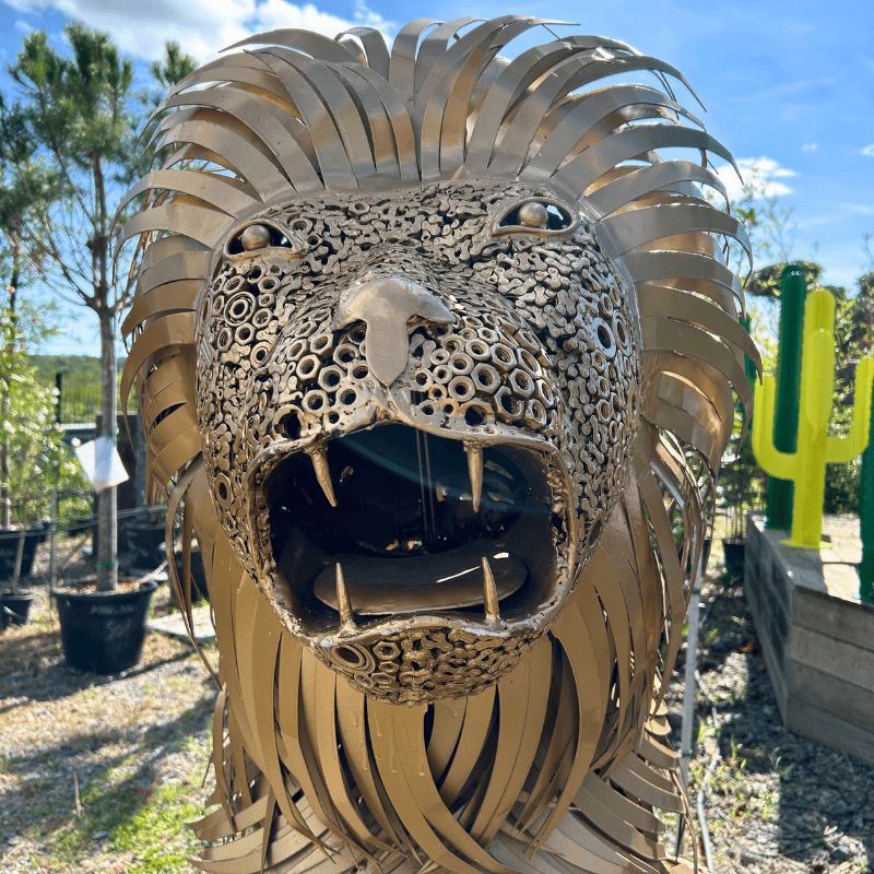 Sculpture de Lion en métal