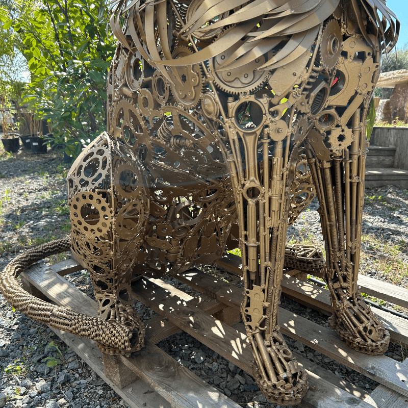 Sculpture de Lion en métal