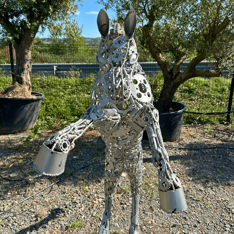 Sculpture de petit cheval cabré argent en métal